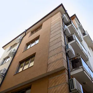 Leda 3*, Sofía Bulgaria