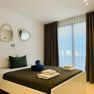 *** Hotel White Albanie